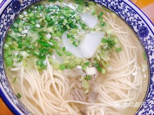 Lanzhou Old Ma拉 Noodles Halal (Jiushu Middle Road Store)