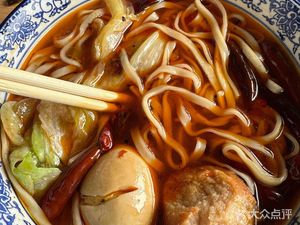 Beef Noodles (Daguan Road Home Furnishings Store)