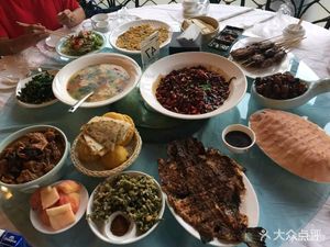 Guanyulong Shan Zhuang Yu Cun (Bohai Zhen/Mutianyu Changcheng Store)