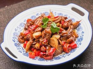 Hongxing Ergou Tou Northeast Home-style Cuisine (Xiangyang Road Branch)