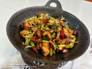 Beijing University – School of Medicine, Qutibali Muslim Halal Restaurant