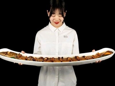 Jingcai Xinjiang Lu Cai Restaurant