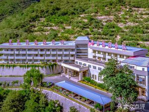 Heilongtan Resort Restaurant