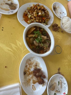 红灯笼川菜馆(北京房山区)