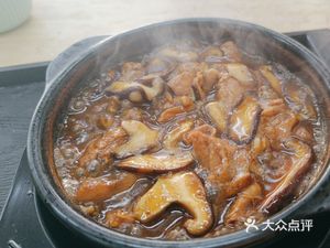 Xiao Jiangnan Yellow Braised Chicken Rice (Xinguanchuang Science Park Branch)