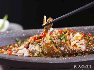 Xiang Pin Chui Guiyu · Hui Cai (Three Rivers He Store)