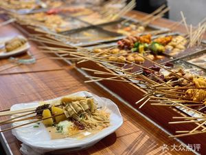 Qian Bai Wei Spicy Hot Pot (Huaguan Branch)