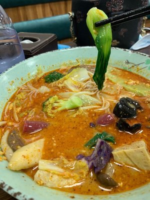 Ai Shang Northeast Mala Tang (Hua Guan Shopping Center Branch)