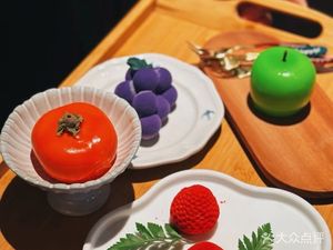 Breathing Small Courtyard