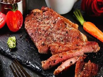 四季餐厅
Seasons Restaurant