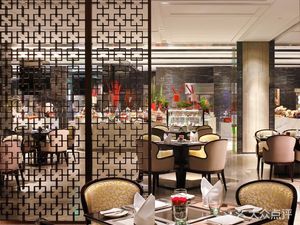 Matrix · Yi All-You-Can-Eat Buffet Restaurant (Beijing Lido Crown Plaza Hotel)