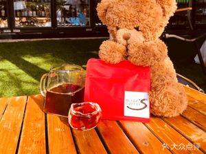 Black’s Coffee Shoreline Coffee