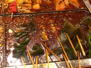 Si Yi Li Spicy Hot Pot (Qingnian Road Store)