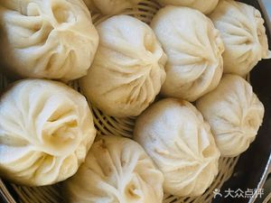 Beijing Liqiao Chen Gan Baozi Shop