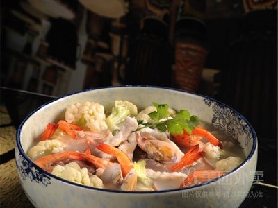 ChaCha Hunan Home-Style Fish One-Pot Roast