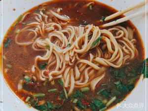 Old Jia's Hand-Pulled Noodles and Knife-Shaved Noodles