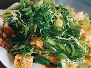 Home-style Dishes and Handmade Noodles
