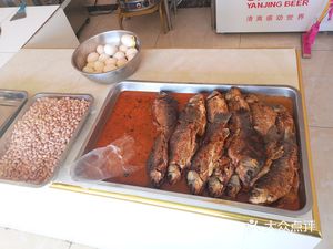 Yanzi Fa Roasted Sauce Pub