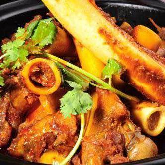 Zibo Barbecue · Small Waist Lobster (D6 Food Court, Rixin Catering City)
