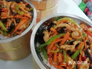 Mu Yi Sichuan Restaurant