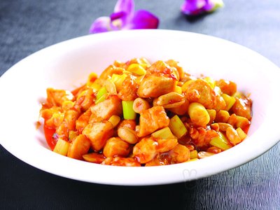 Zhu Gong Zhu Po Boutique Home-Style Cuisine (Qinglong Bridge Branch)