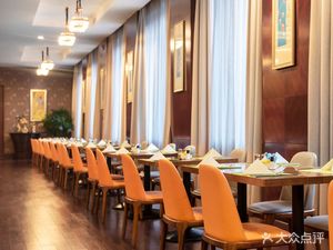 Crown Holiday Hotel Ya Valley Restaurant (Chengdunmen Branch)