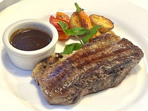 GOOD FORTUNE · Burgers & Grill (Beijing Language and Culture University Cafeteria 4th Floor Branch)