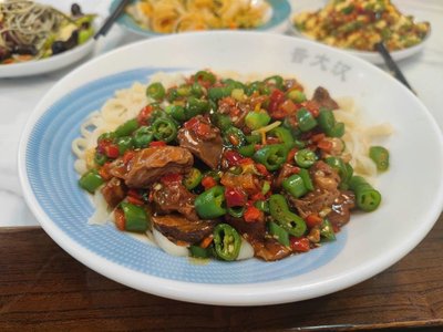 Jindahan Handmade Noodles with Sichuan-Hunan Cuisine