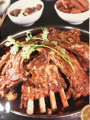 Old Chen One-Pot Lamb Shank Hot Pot (Three Yuan Bridge Branch)