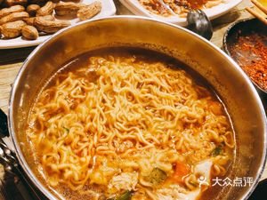 Li You Mian Er Qiu Dian