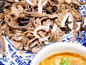 Niu Jie Lao Bao Dou Man (Yanhou Jie Dian)