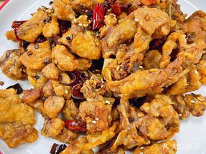 Xiao Ji Cuisine (Located at 11 Huayuan South Street, Oriental Blue Ocean Talent East Branch)