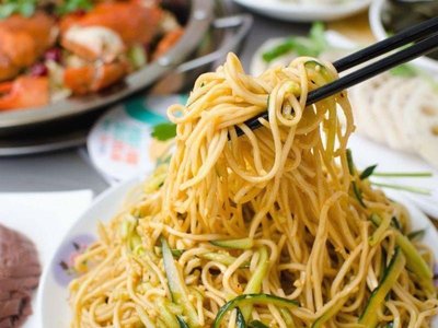 Zhang Jie Liang Pi · Sha Guo Mi Line Restaurant