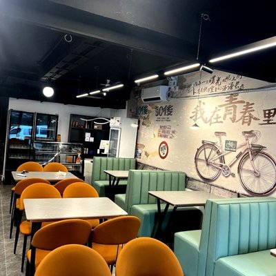 Lushi Street Beside Sisters BBQ