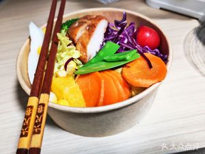 Hangxiaoshan Light Meal Sushi Bar (Shouhang Life Plaza Branch)