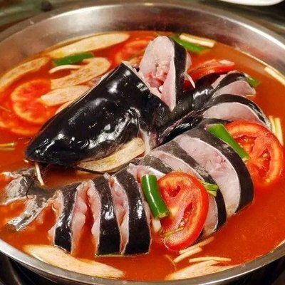 Qianjiang Sisters Crispy Potato Cakes