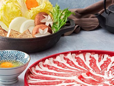 Xiong Ye Niu Dian · He Nu Shi Xi Bao (Beixinqiao Branch)