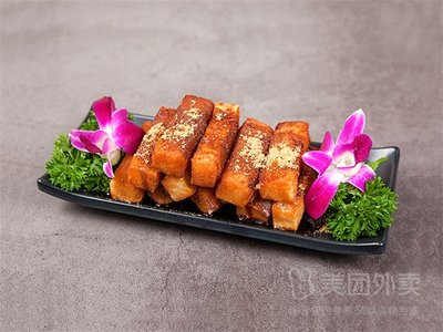 Frog Season 128 Yuan for 5 Pounds of Fresh Bullfrogs