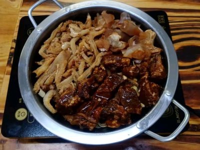 Huluwa Wa Niu Bo Jian Huo Gu (Gu Lou Dian)