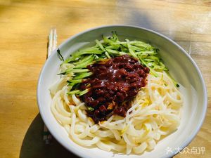 百年卤煮炸酱面