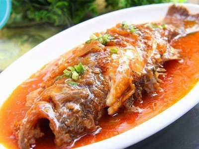 Yixuan Ge Health Ginseng Chicken Soup (Wuluju Branch)