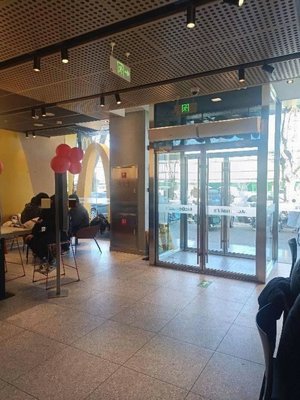 McDonald's (Beijing Zhangjiadian Guanghua Road Store)