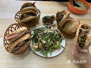 Old Beijing Sbao Bing Jia Rou