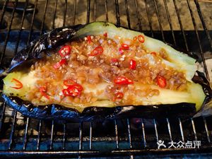 Longmen Grilled Lamb Shanks