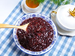 Sanqian Shangpin Baozi