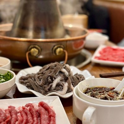 Nan Jizhi Char Coal Hot Pot Restaurant