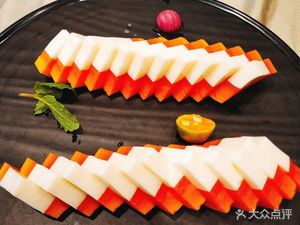 草原正红