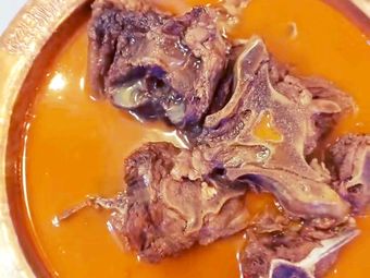 Yi Yang Lou Western Cuisine · Lanzhou Old Horse Pulling Noodles