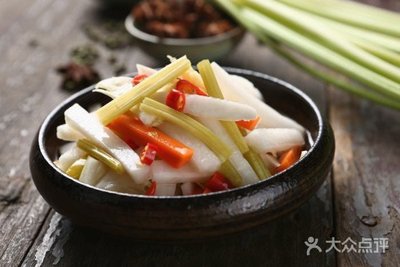 Quan Lü Yan Huo Guo