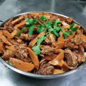 Xiao Ding Hot Pot (Yanjing Branch)